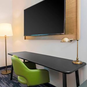 King Room Hearing Accessible